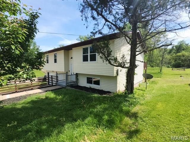 712 Tanglewood, Festus, MO 63028