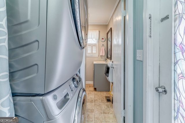 1046 Old Cedartown Road SE, Lindale, GA 30147