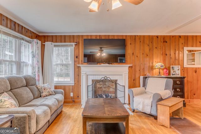 1046 Old Cedartown Road SE, Lindale, GA 30147