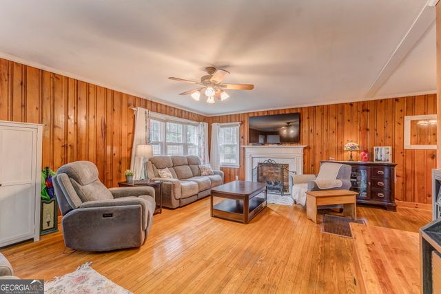 1046 Old Cedartown Road SE, Lindale, GA 30147