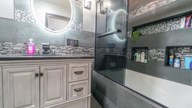 2418 Peach Street, Portage, IN 46368