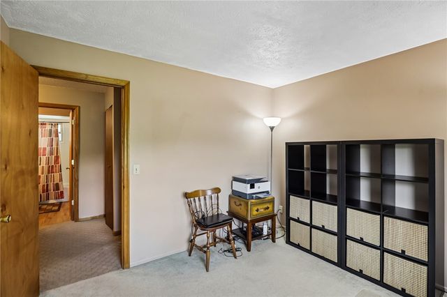 8653 Twincreek Drive, Franklin, OH 45005