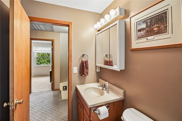 8653 Twincreek Drive, Franklin, OH 45005