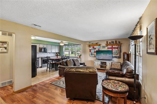 8653 Twincreek Drive, Franklin, OH 45005
