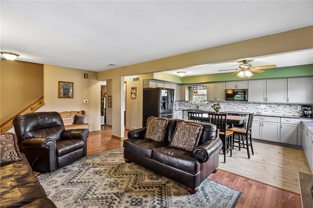 8653 Twincreek Drive, Franklin, OH 45005