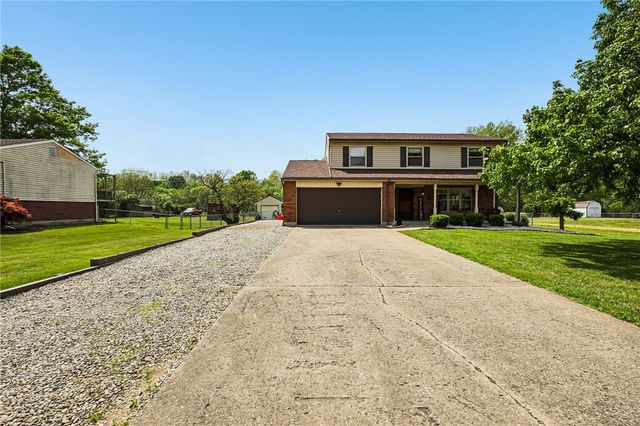 8653 Twincreek Drive, Franklin, OH 45005