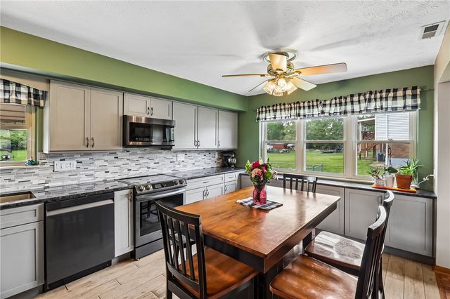 8653 Twincreek Drive, Franklin, OH 45005