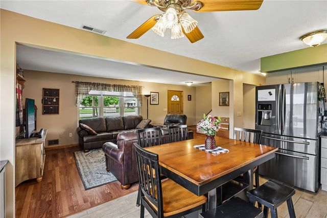 8653 Twincreek Drive, Franklin, OH 45005