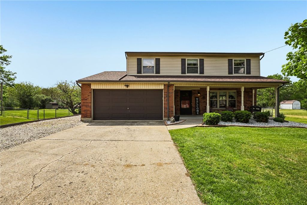 8653 Twincreek Drive, Franklin, OH 45005
