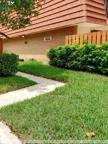 2531 25th Court, Jupiter, FL 33477