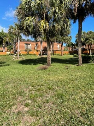 2531 25th Court, Jupiter, FL 33477