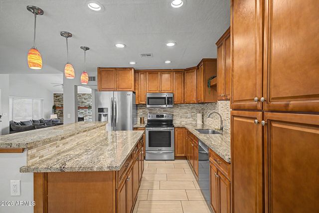 356 S Moreno Circle, Litchfield Park, AZ 85340