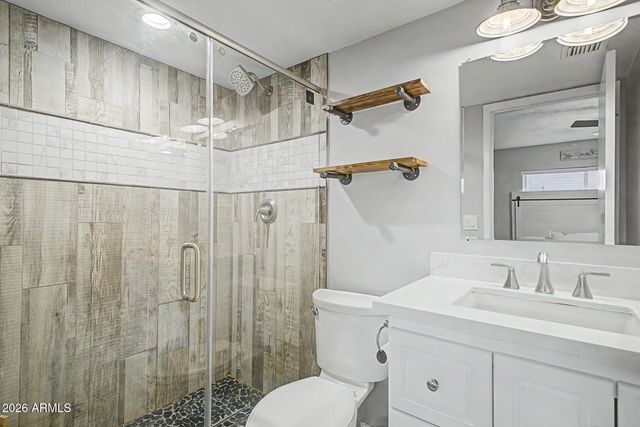 356 S Moreno Circle, Litchfield Park, AZ 85340