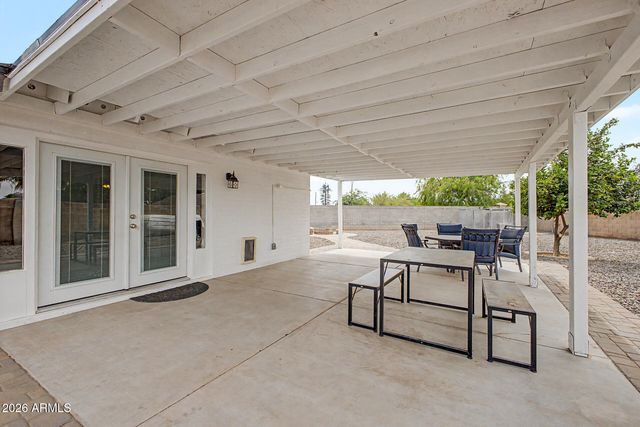 356 S Moreno Circle, Litchfield Park, AZ 85340