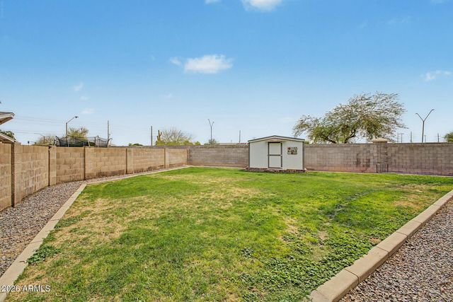 356 S Moreno Circle, Litchfield Park, AZ 85340