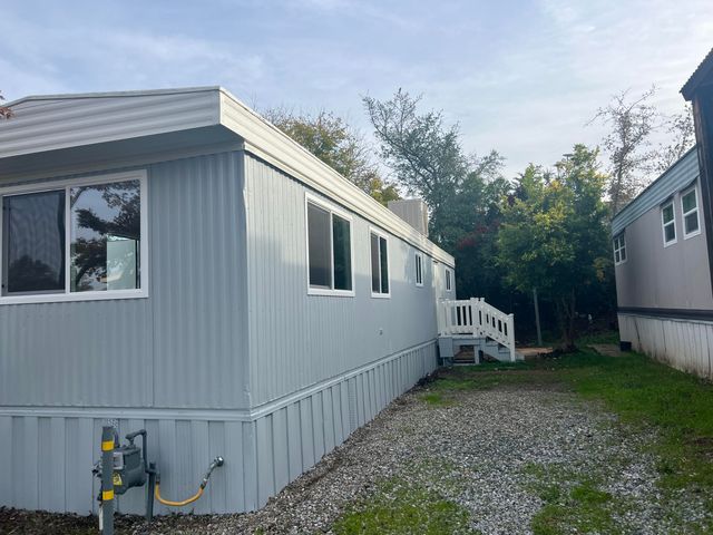 481 Twin View Boulevard, 97, Redding, CA 96003