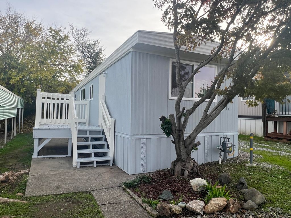 481 Twin View Boulevard, 97, Redding, CA 96003