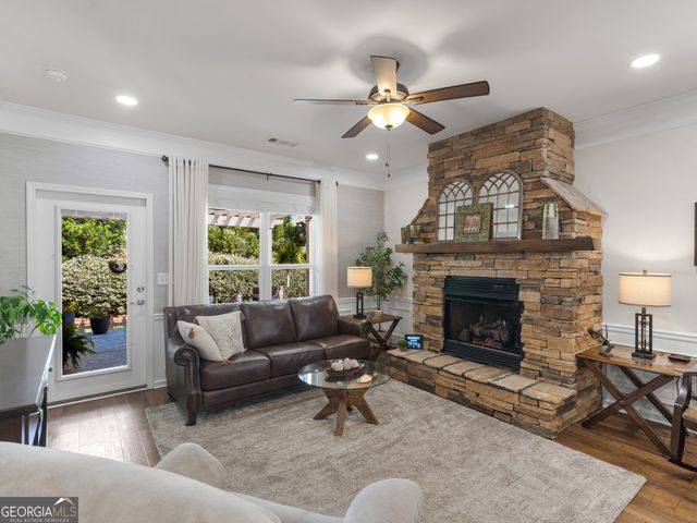 209 English Ivy Drive, Griffin, GA 30223
