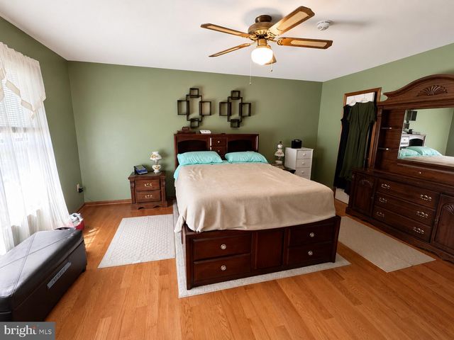 21 SYLVAN BLVD, Howell, NJ 07731
