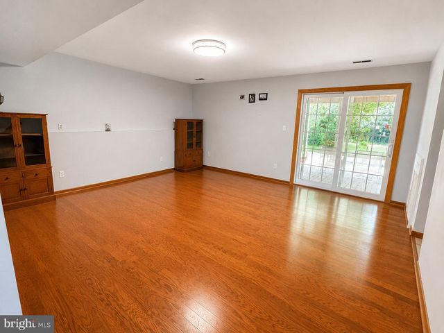 21 SYLVAN BLVD, Howell, NJ 07731