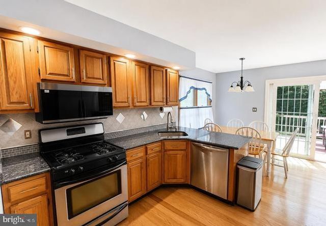 21 SYLVAN BLVD, Howell, NJ 07731