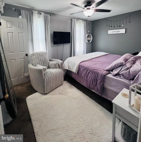 5122 COTTONWOOD CT, Fredericksburg, VA 22407