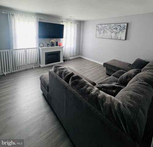 5122 COTTONWOOD CT, Fredericksburg, VA 22407