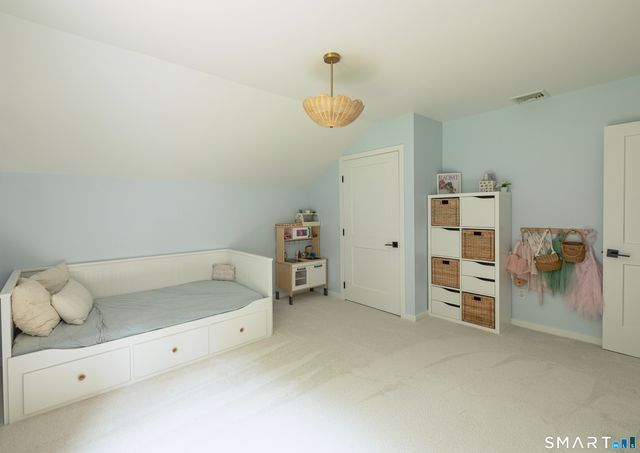 35 Katrina Circle, Bethel, CT 06801