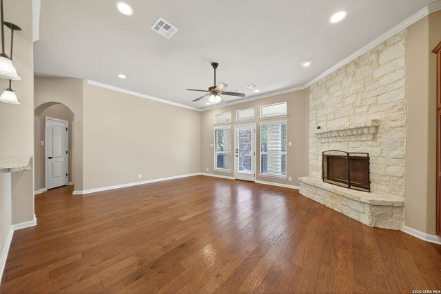 226 Hamburg Ave, New Braunfels, TX 78132