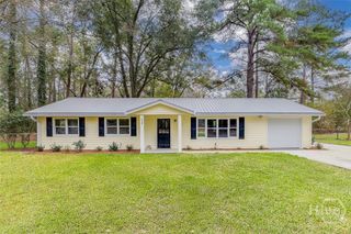 225 Wallace Circle, Bloomingdale, GA 31302