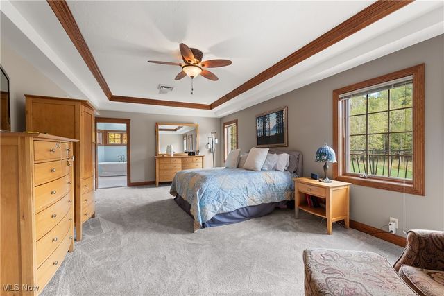 285 River Road, Hinckley, OH 44233