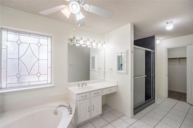 5000 Pointclear Court, Arlington, TX 76017