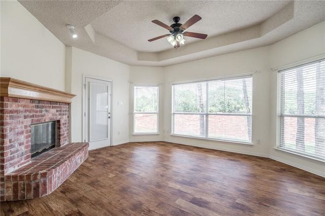 5000 Pointclear Court, Arlington, TX 76017
