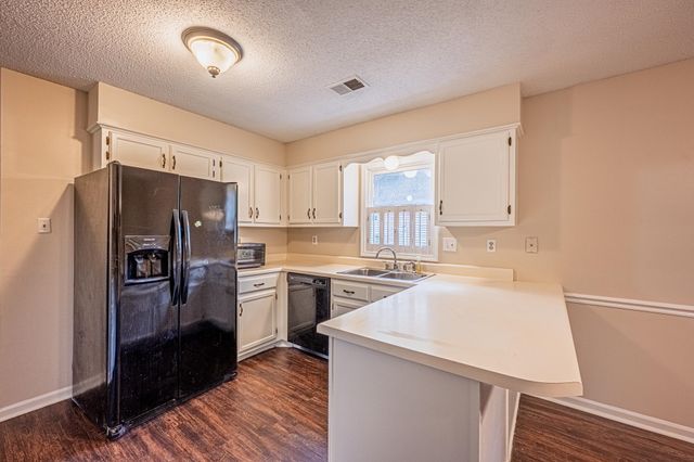 8874 WALNUT RIDGE LOOP, Memphis, TN 38018