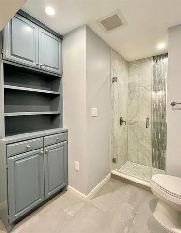 1311 Antoine Drive 208, Houston, TX 77055
