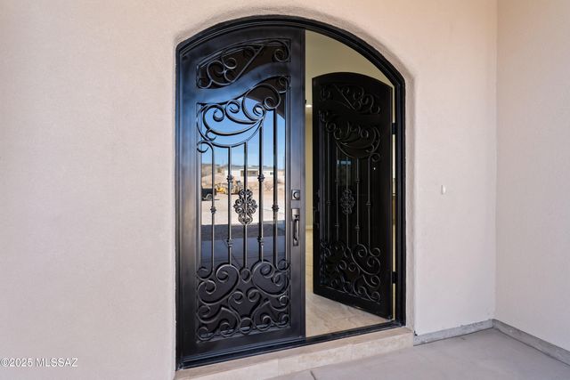 1144 Paseo Matamoros, Rio Rico, AZ 85648