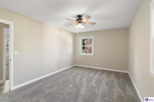 169 Wooden Lane, Elizabethtown, KY 42701