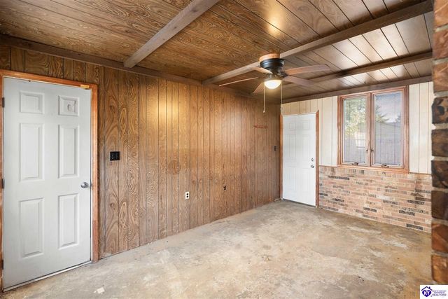 169 Wooden Lane, Elizabethtown, KY 42701