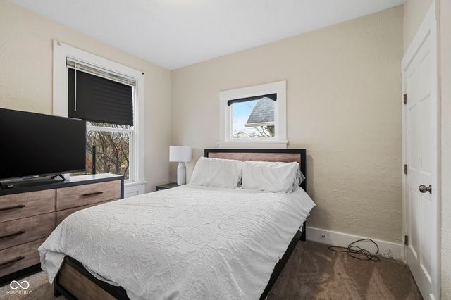 690 E Jefferson Street, Franklin, IN 46131