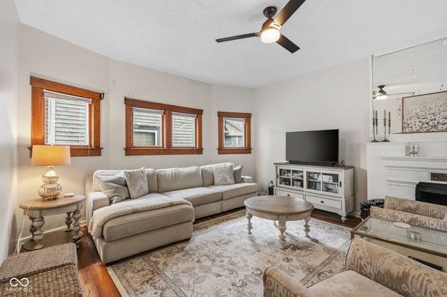 690 E Jefferson Street, Franklin, IN 46131