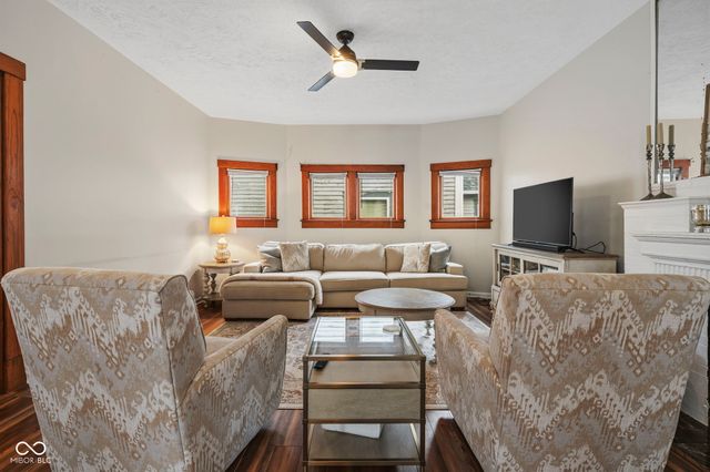 690 E Jefferson Street, Franklin, IN 46131