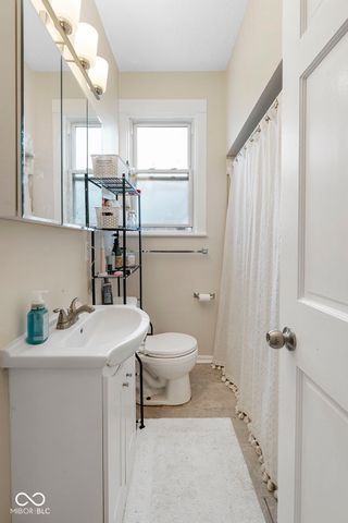 690 E Jefferson Street, Franklin, IN 46131