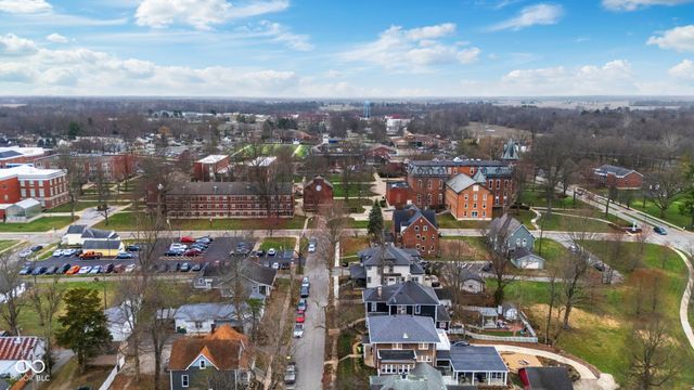 690 E Jefferson Street, Franklin, IN 46131