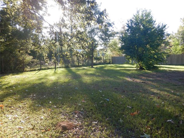 910 Lee Street, Benton, LA 71006