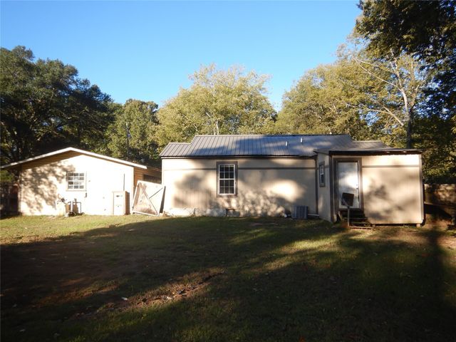 910 Lee Street, Benton, LA 71006