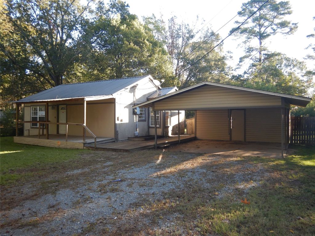 910 Lee Street, Benton, LA 71006