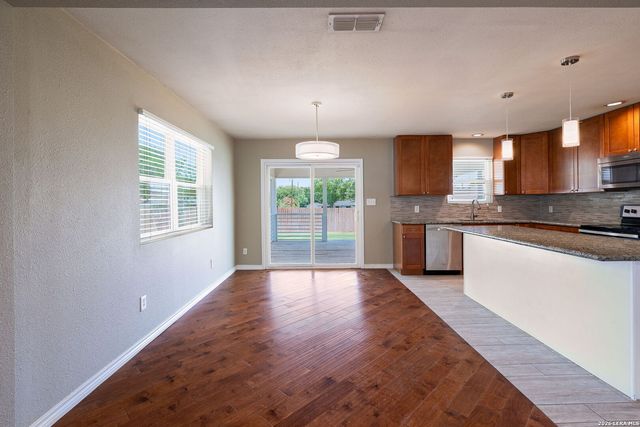 8345 Old Austin Rd, Selma, TX 78154