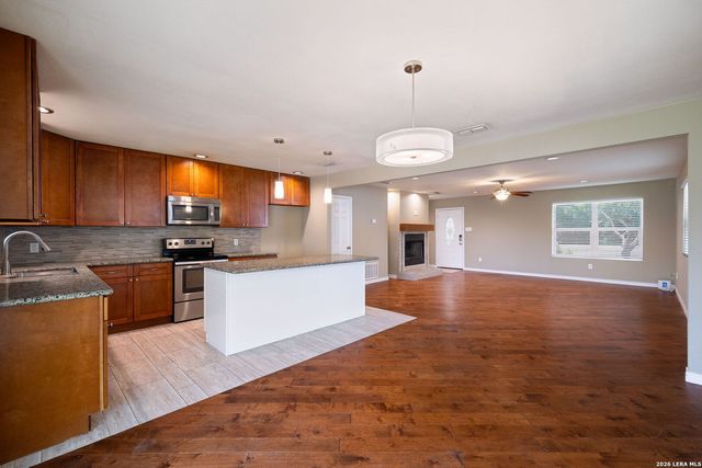 8345 Old Austin Rd, Selma, TX 78154
