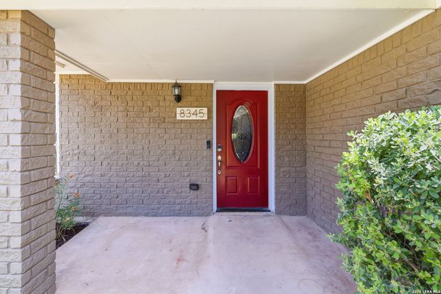 8345 Old Austin Rd, Selma, TX 78154