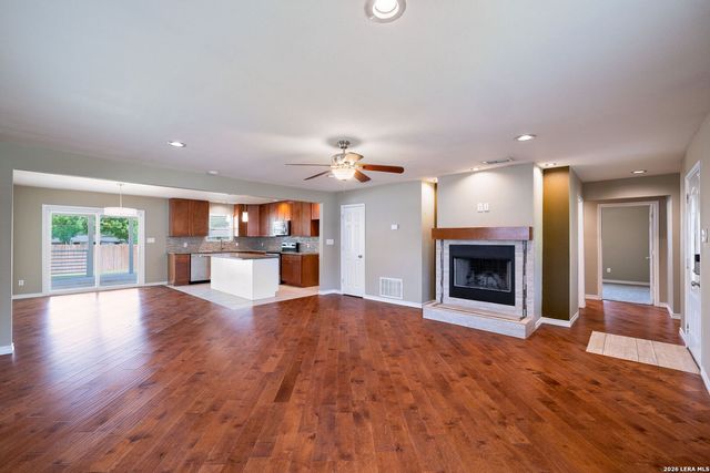 8345 Old Austin Rd, Selma, TX 78154